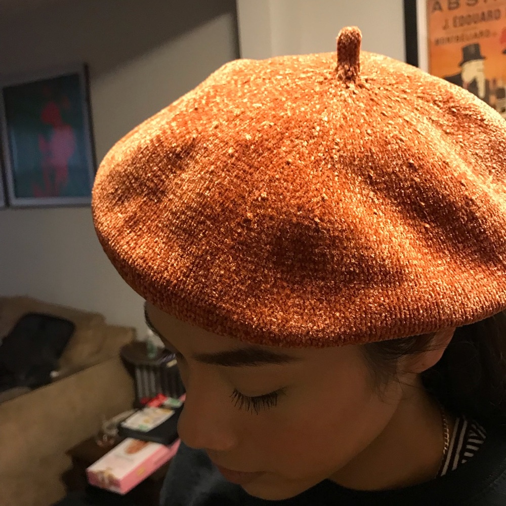 Hat - Picture 2 of 3